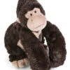 Nici 41696 Gorilla Torben Sitzend Ca 20cm Schlenker Plüsch Kuscheltier Wild Friends -Spielwarenladen 41696 HA FR 01 1538x2048