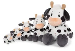 Nici 47783 Kuh Cowluna 33cm Farm Friends Plüsch Kuscheltier Schlenker GREEN -Spielwarenladen 47780 10 47781 47782 47783 47784 Groessenvergleich 2048x1390 1