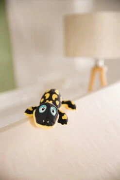 Nici 48780 Salamander Don Fuego Ca 25cm Plüsch Kuscheltier GREEN Classic Bear -Spielwarenladen 48775 15 Milieu 1365x2048