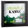 Gilde 49904 Spardose "Urlaubskasse" Schwarz/grün/creme, Mit Sichtfenster 1 Gilde 49904 Spardose "Urlaubskasse" Schwarz/grün/creme, Mit Sichtfenster -Spielwarenladen 49904 2